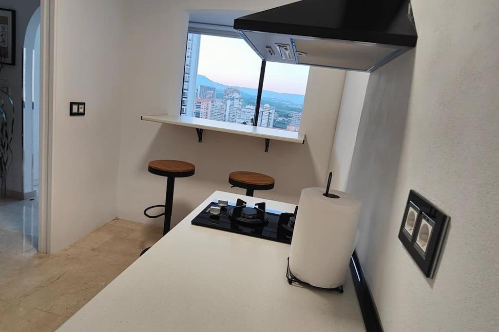Piso 21 Unico A Pie De Playa En Esquina Apartman Benidorm Kültér fotó